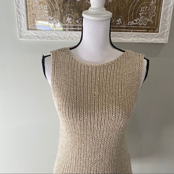 Bishop & Young Crotchet Sleeveless Sweater (S) - Picture 2 of 8